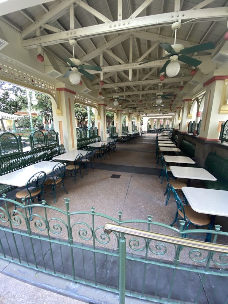 paradise garden grill seating